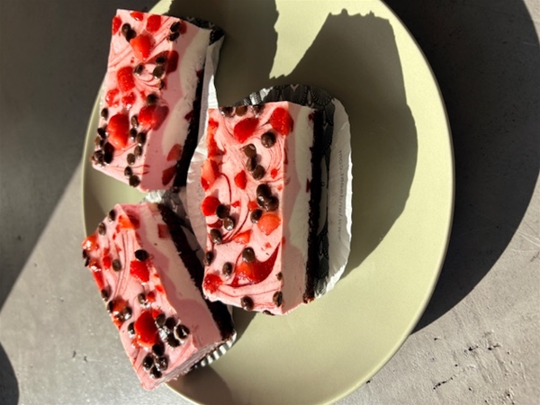 Vegan Aardbei Slice